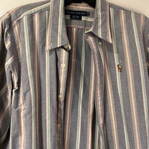 Women’s Ralph Lauren strike button down shirt size 14.